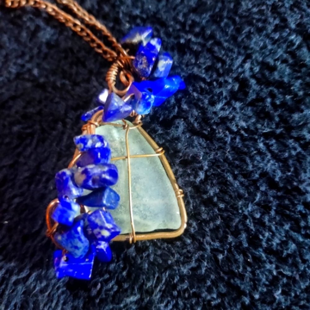 Necklace with stone wrap